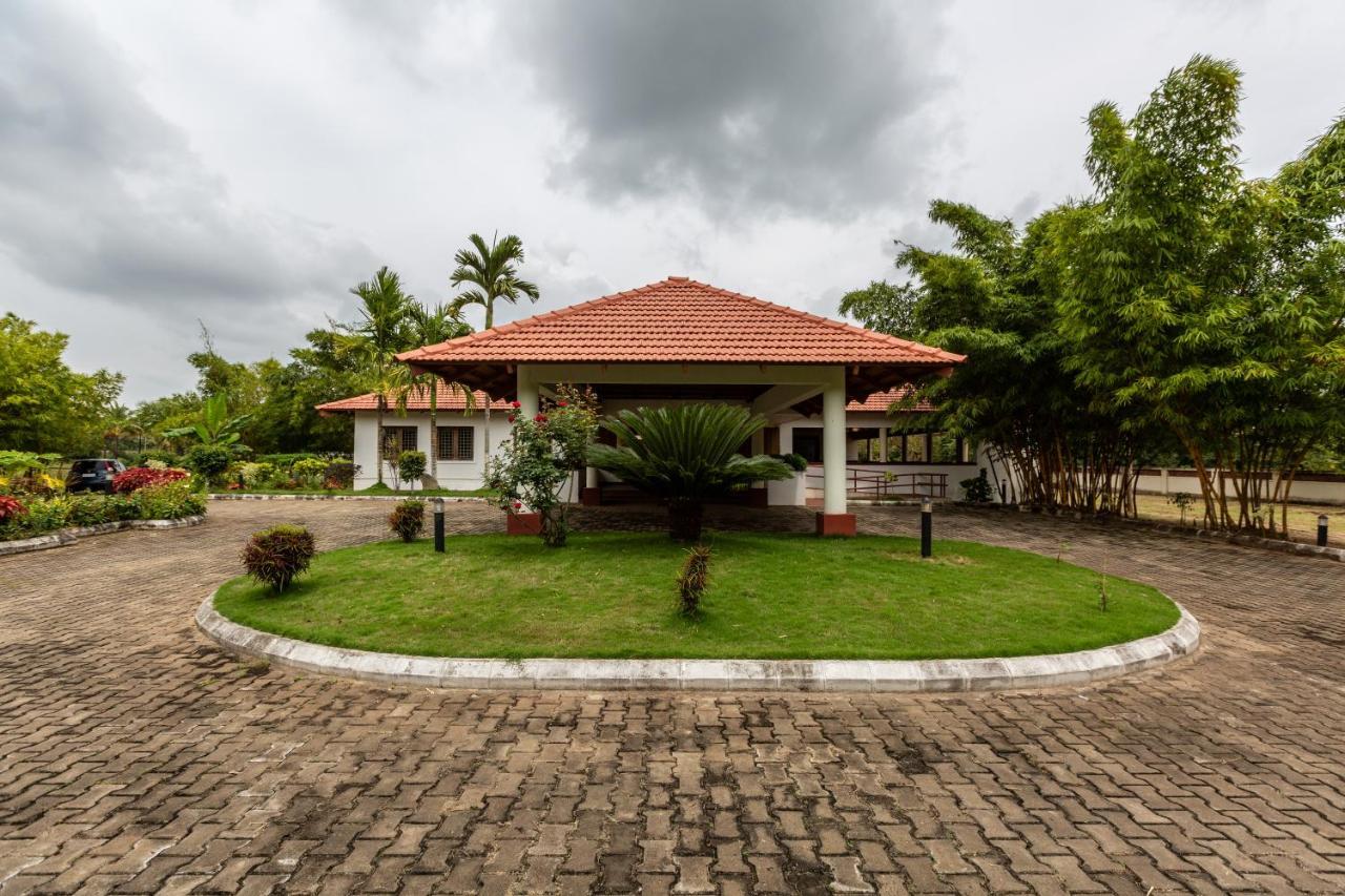Kstdc Hotel Mayura Yagachi, Belur Belur  Exterior foto